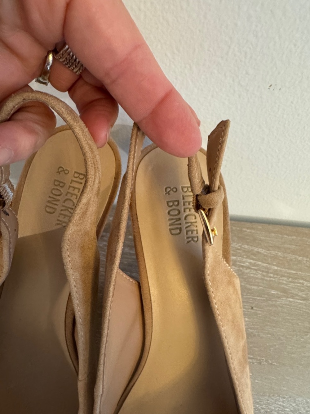 Bleeker & Bond Tan Suede Pointed Toe Slingback Heels - Picture 2 of 10